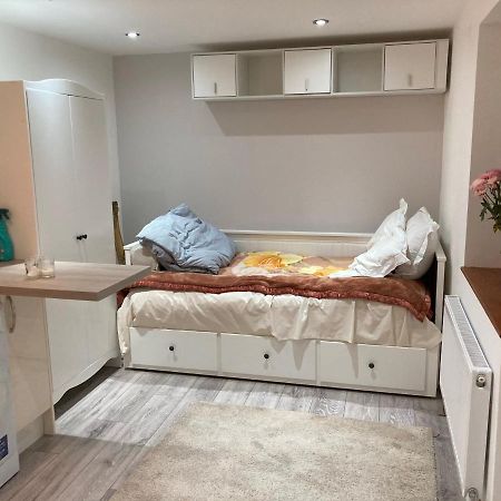 London Retreat Apartment Luaran gambar