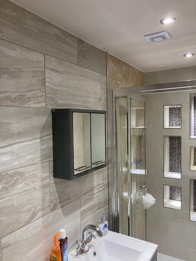 London Retreat Apartment Luaran gambar