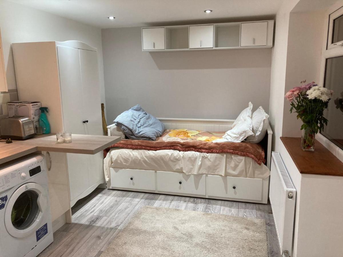 London Retreat Apartment Luaran gambar