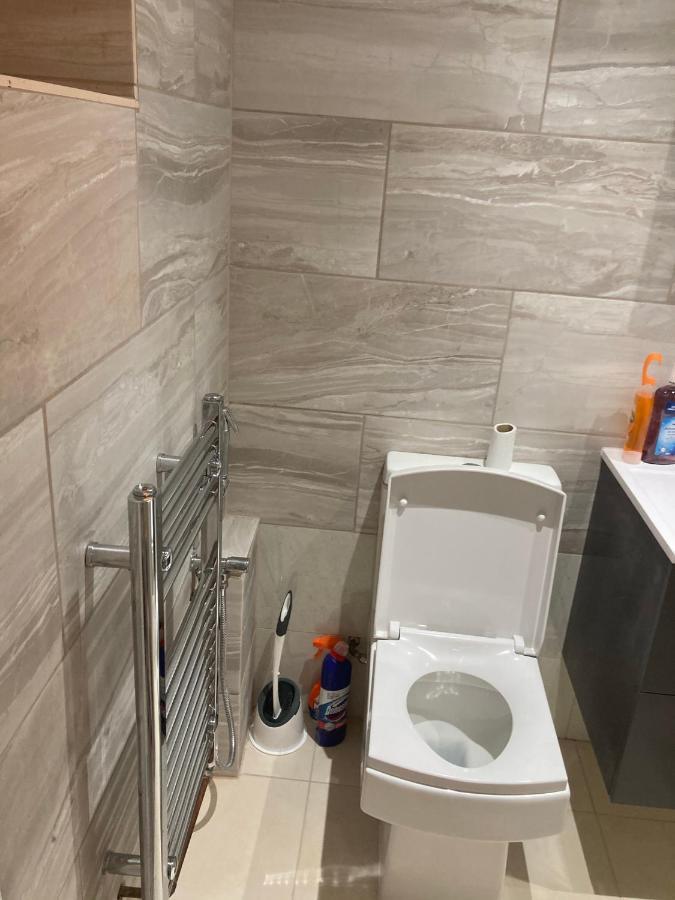 London Retreat Apartment Luaran gambar